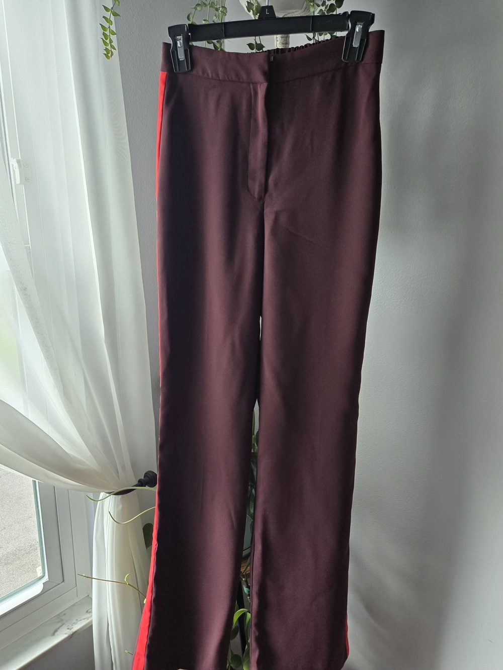 Express Cabernet Burgundy Tuxedo Stripe Wide Leg Trouser Pants Red Stripe XS